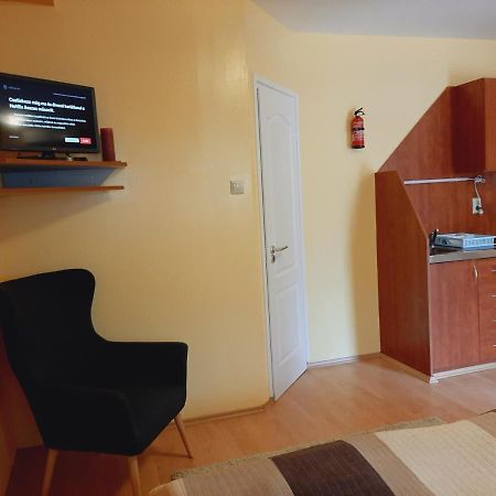 Aqua Apartman غيولا المظهر الخارجي الصورة
