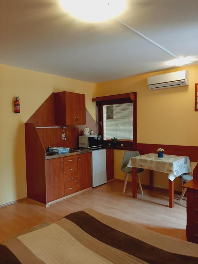 Aqua Apartman غيولا المظهر الخارجي الصورة