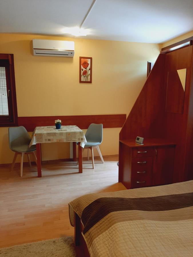 Aqua Apartman غيولا المظهر الخارجي الصورة