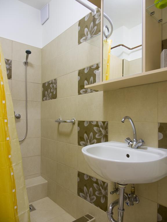 Aqua Apartman غيولا المظهر الخارجي الصورة