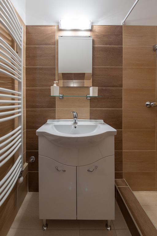 Aqua Apartman غيولا المظهر الخارجي الصورة
