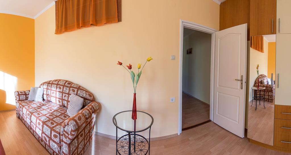 Aqua Apartman غيولا المظهر الخارجي الصورة
